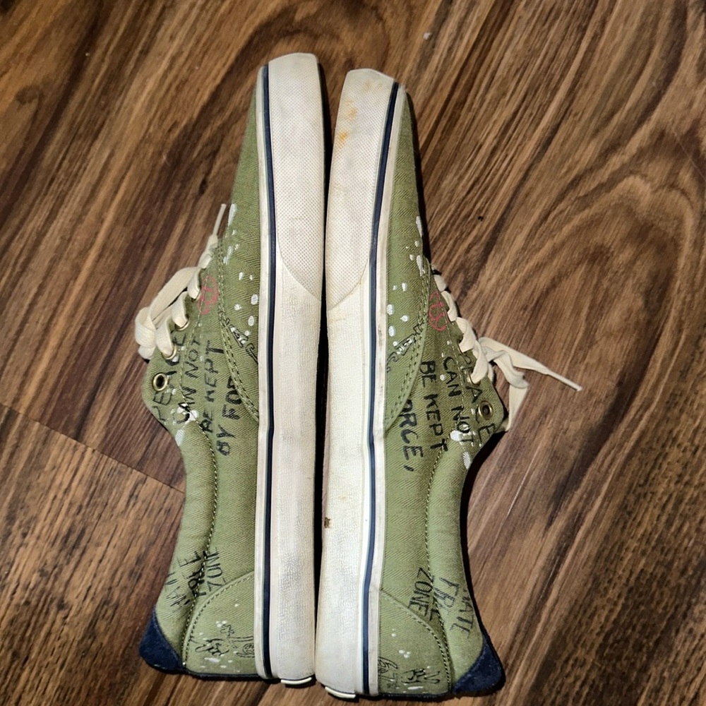 Polo Ralph Lauren Thorton Graffiti Shoes Size 10 Equality For All